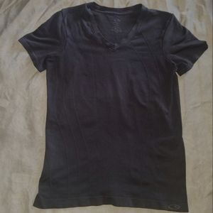 🎄3/$15 C9 by Champion Black V-Neck Short-Sleeve Tee